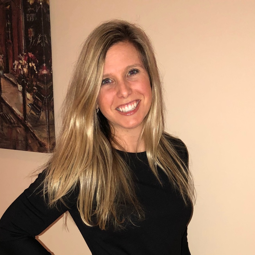 Meet your Posher, Monique